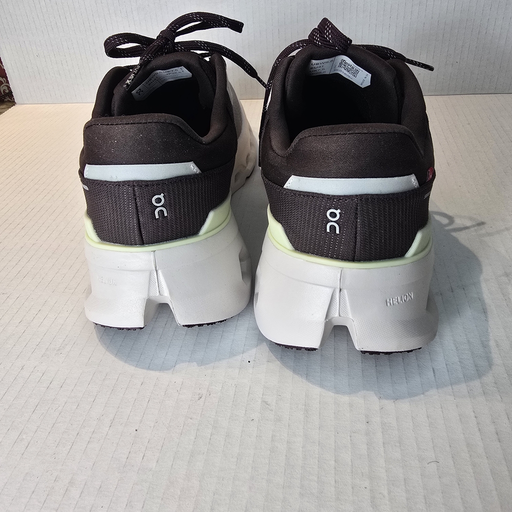 Oc On Cloud Running Brown and Tan Sneakers - Picture 5 of 6